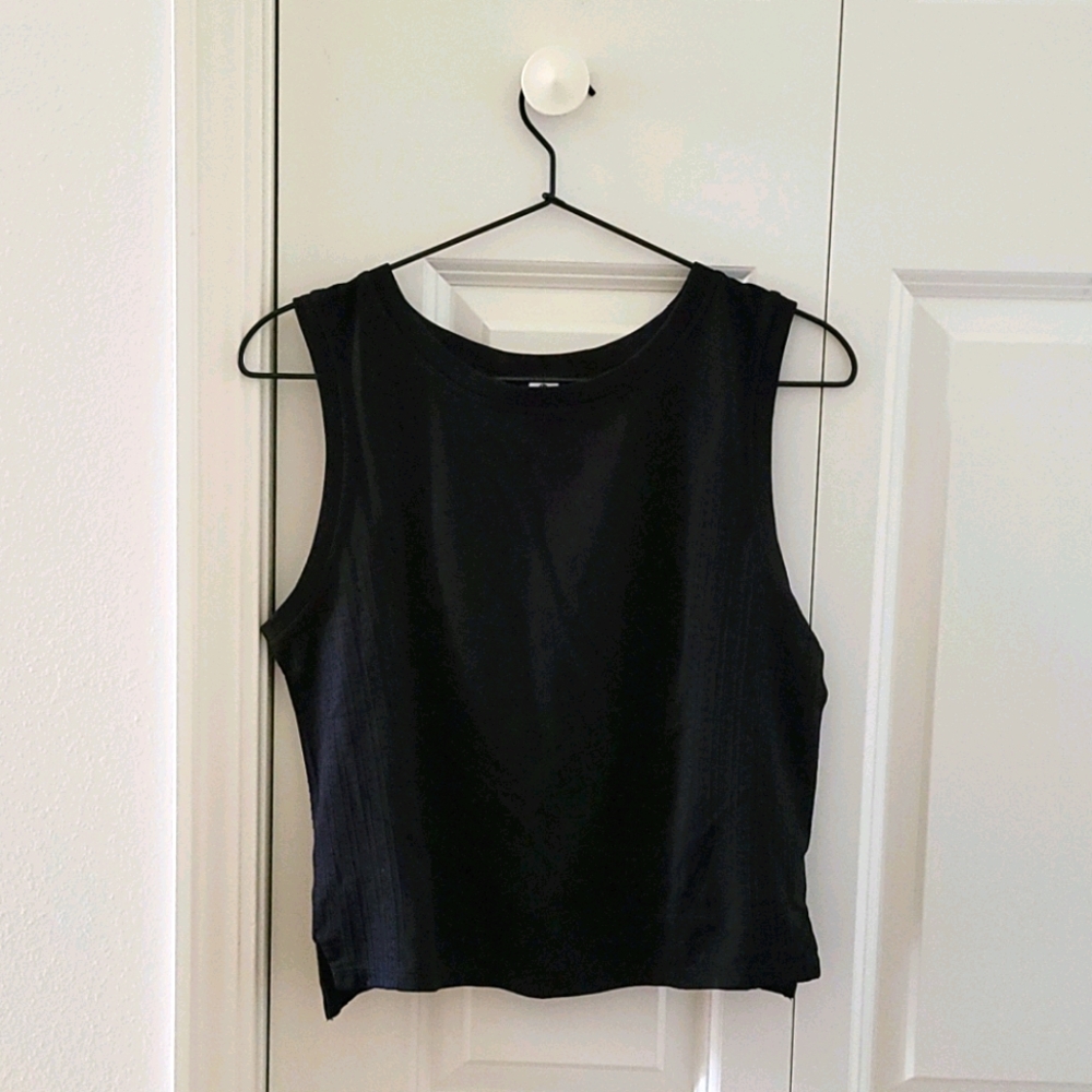 Muscle tank